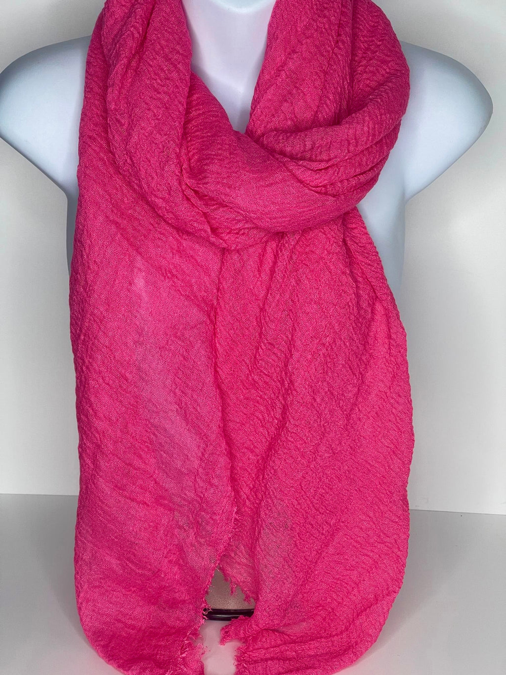 Muslin cotton scarf in hot pink
