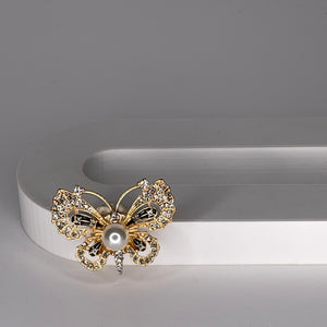 Magnetic brooch & scarf clip  - 'pearl bee' design in shades of diamanté gold and pewter